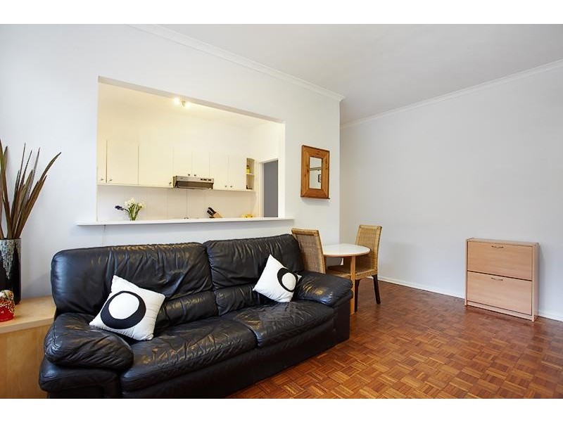 2/100 Warners Avenue, Bondi Beach NSW 2026