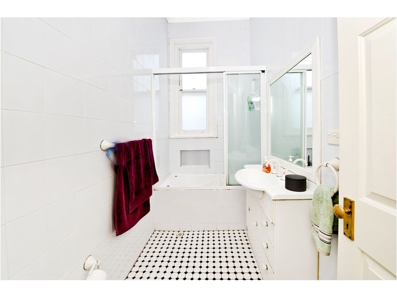 35 Anzac Parade, Kensington NSW 2033