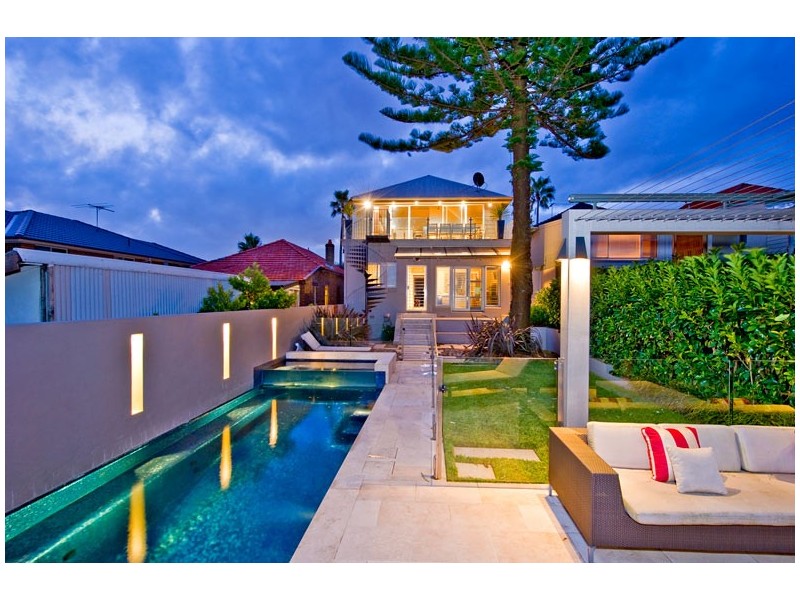 9 Evelyn Street, South Coogee NSW 2034