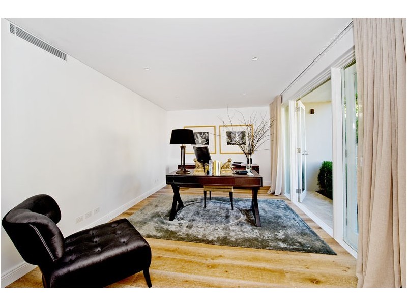 11b Fitzwilliam Road, Vaucluse NSW 2030