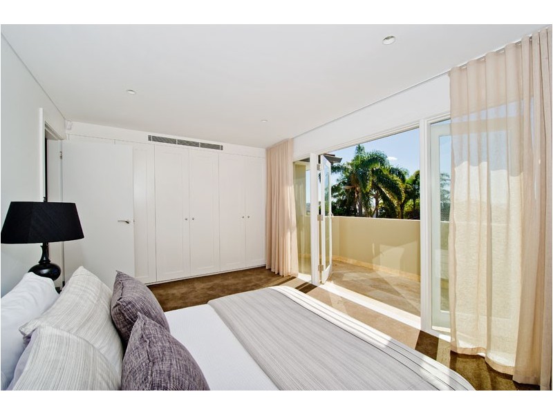 11b Fitzwilliam Road, Vaucluse NSW 2030