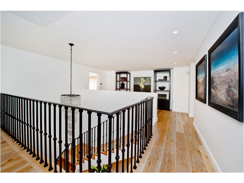 11b Fitzwilliam Road, Vaucluse NSW 2030