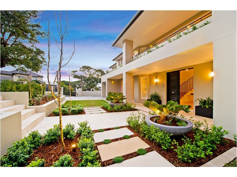 11b Fitzwilliam Road, Vaucluse NSW 2030