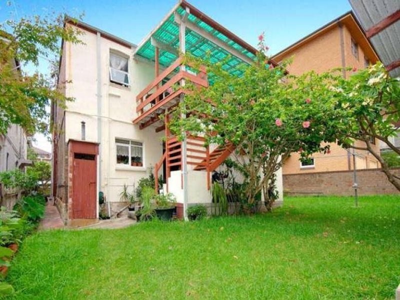 2/72 Mount Street, Coogee NSW 2034