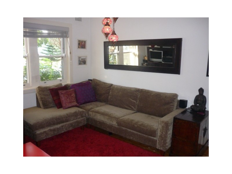 2/16 WARNERS AVENUE, Bondi NSW 2026