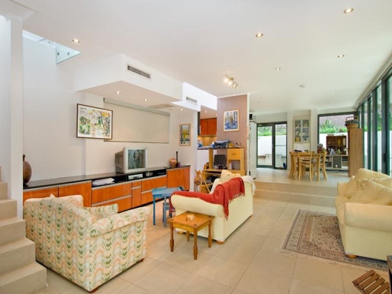 136A Mount Street, Coogee NSW 2034