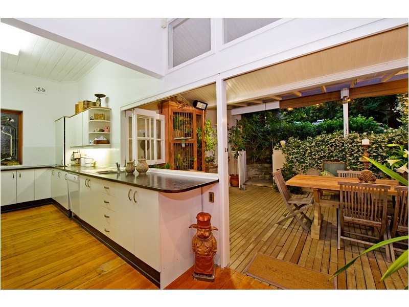 4 Byron Street, Coogee NSW 2034