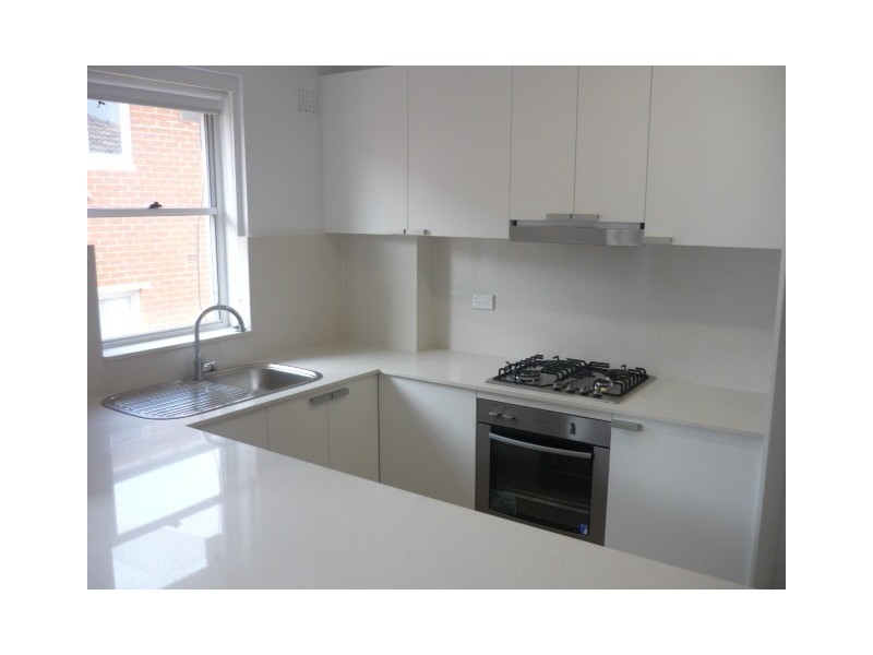 8/15 BONA VISTA AVENUE, Maroubra NSW 2035