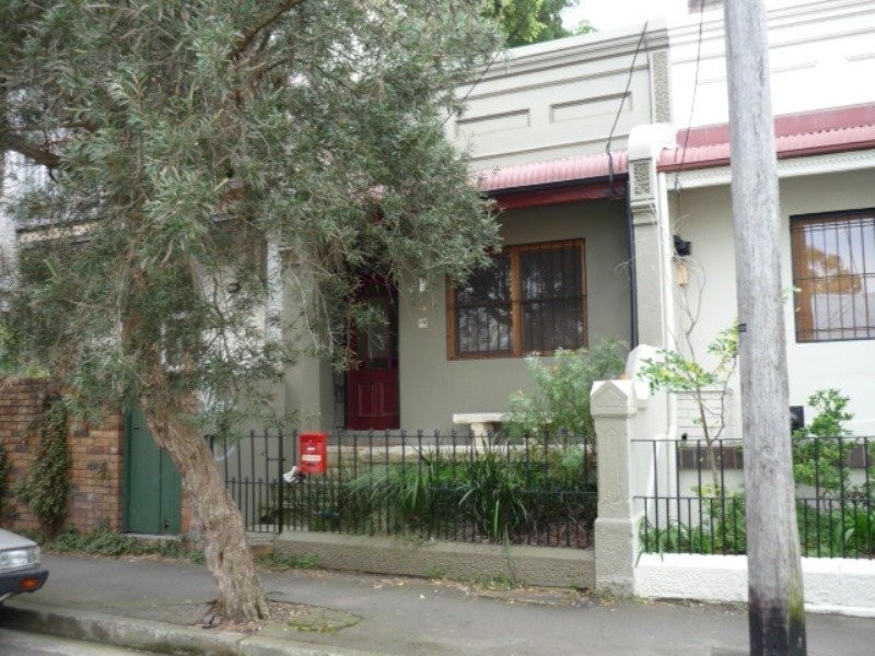 122 Station Street, Newtown NSW 2042