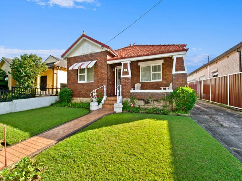 9 Myalora Street, Russell Lea NSW 2046