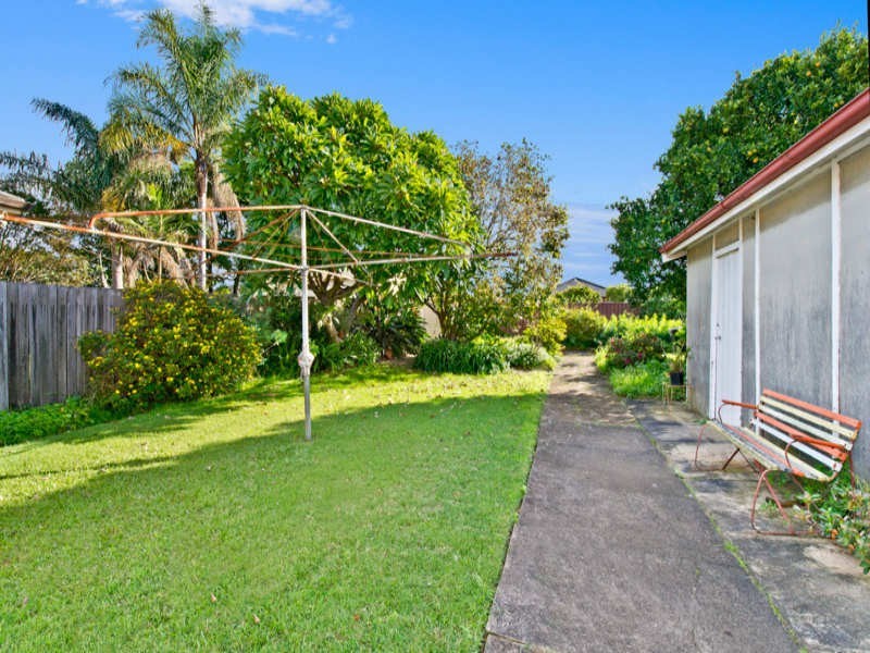 9 Myalora Street, Russell Lea NSW 2046