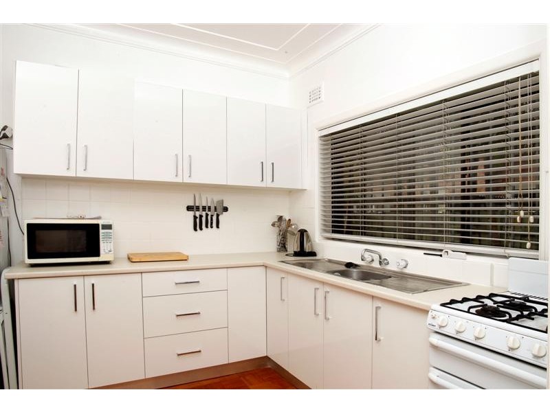 15 Edgbaston Road, Beverly Hills NSW 2209