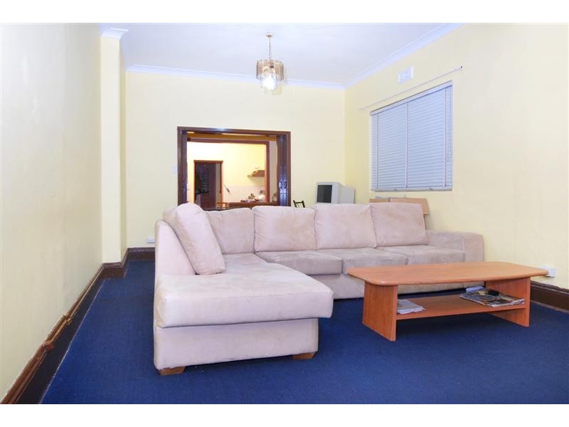 113 Edgeware Road, Enmore NSW 2042