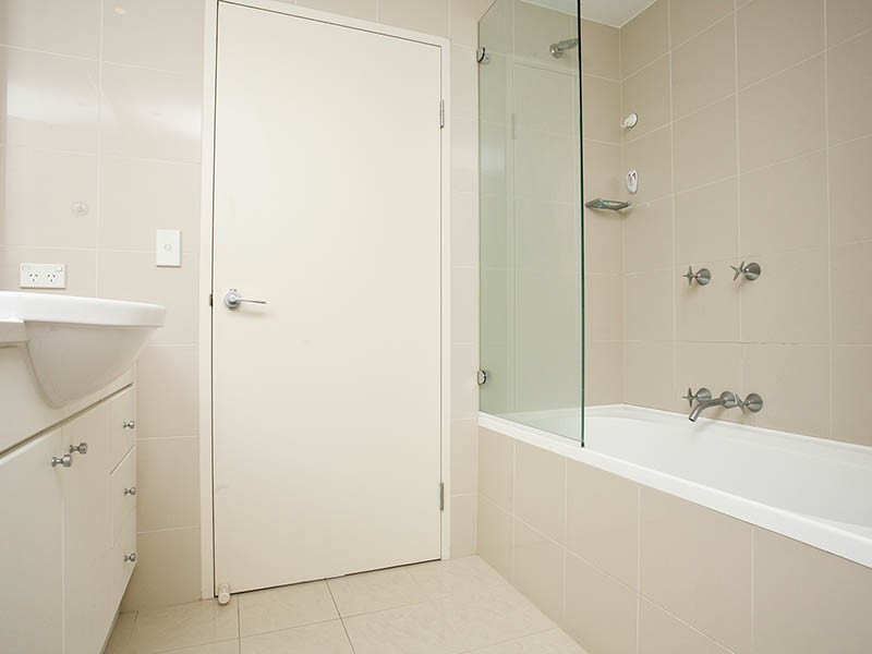 1603/221-229 Sydney Park Road, Erskineville NSW 2043