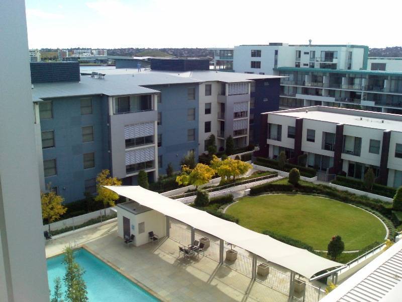 601/2  Shoreline Drive, Rhodes NSW 2138