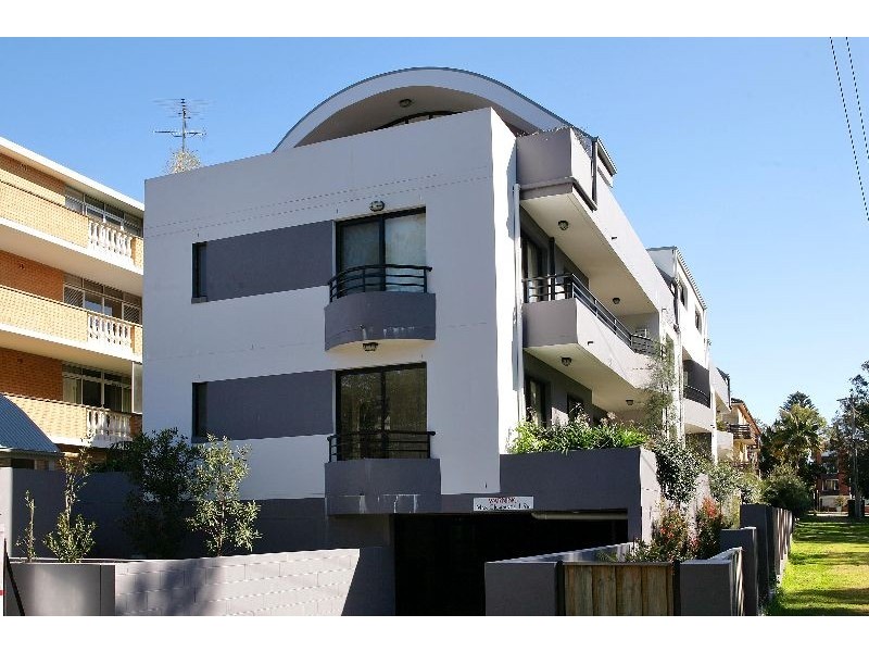 5/36  Clarence Avenue, Dee Why NSW 2099