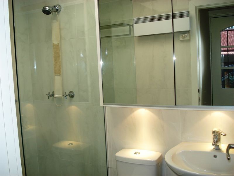 9  John Street, Erskineville NSW 2043