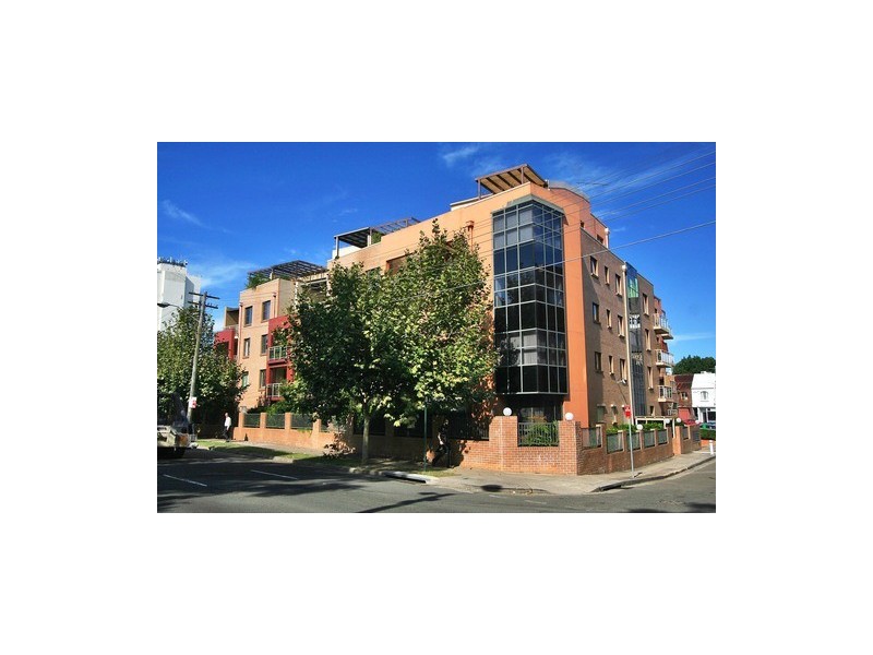 2/13  Gibbons Street, Redfern NSW 2016