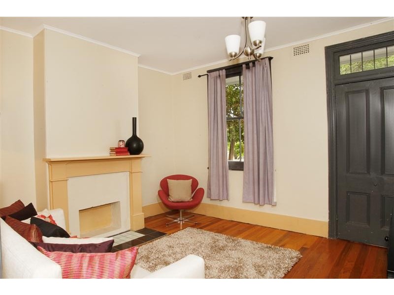 41 Newington Road, Marrickville NSW 2204