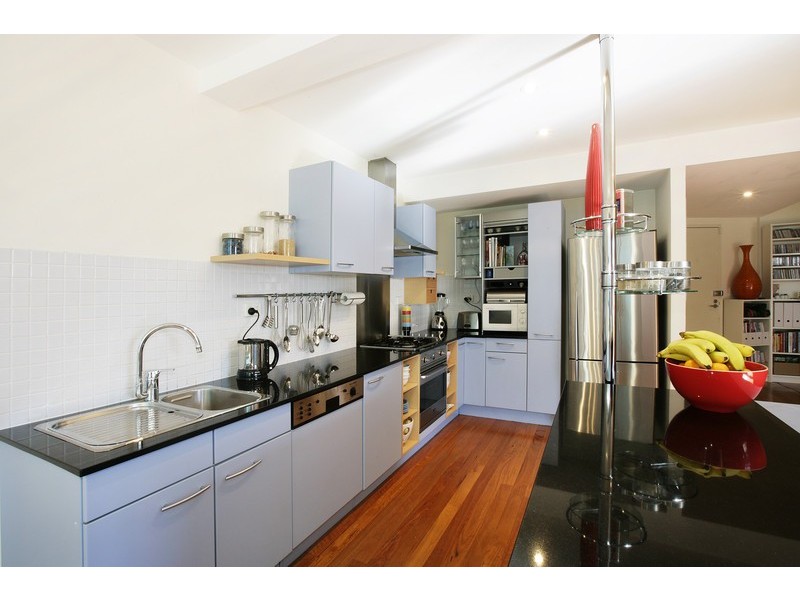 2/2 (Building 2)  Cardigan Lane, Camperdown NSW 2050