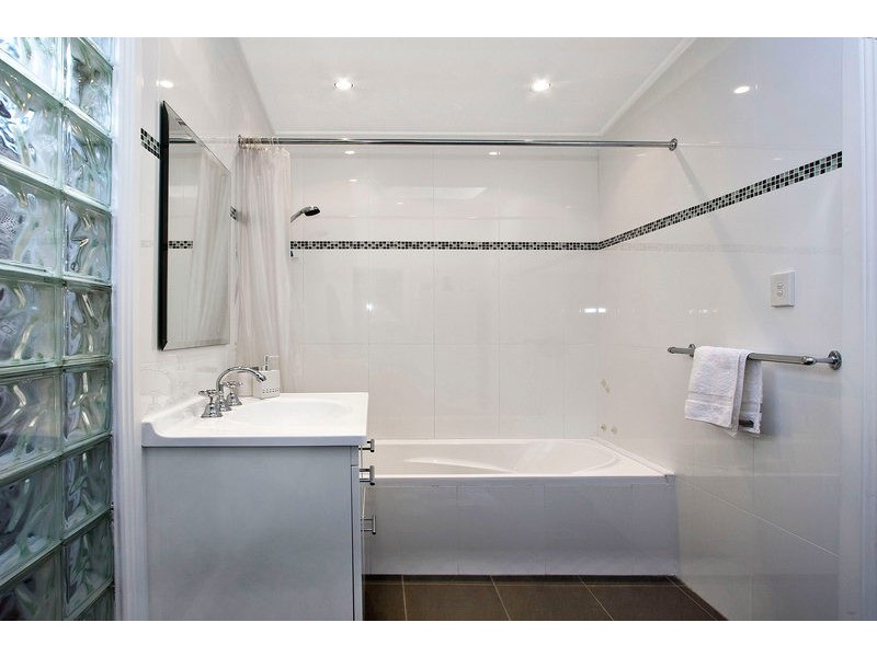 2  Llewellyn Street, Marrickville NSW 2204