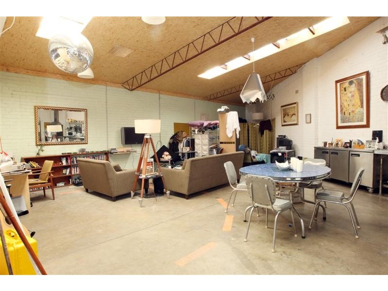 7 Applebee Street, St Peters NSW 2044