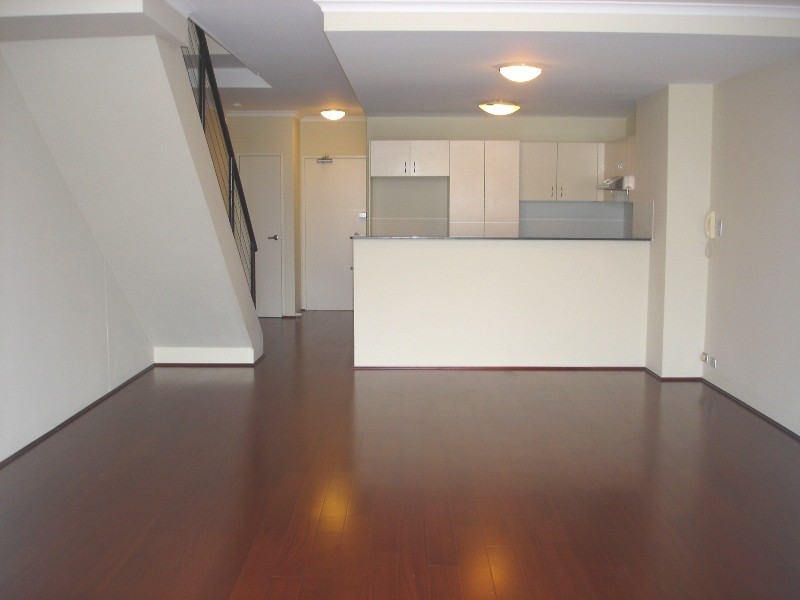 30/4  Gillespie Ave, Alexandria NSW 2015