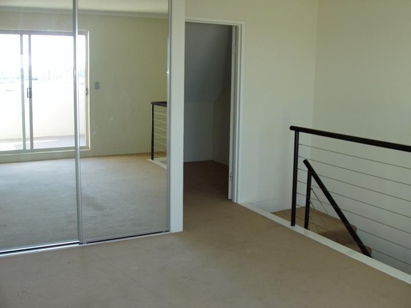 30/4  Gillespie Ave, Alexandria NSW 2015