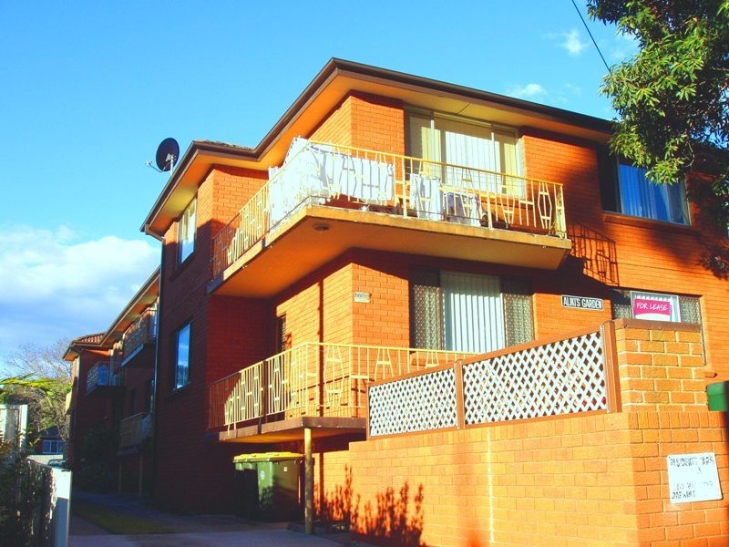 8/114 Rossmore Ave, Punchbowl NSW 2196