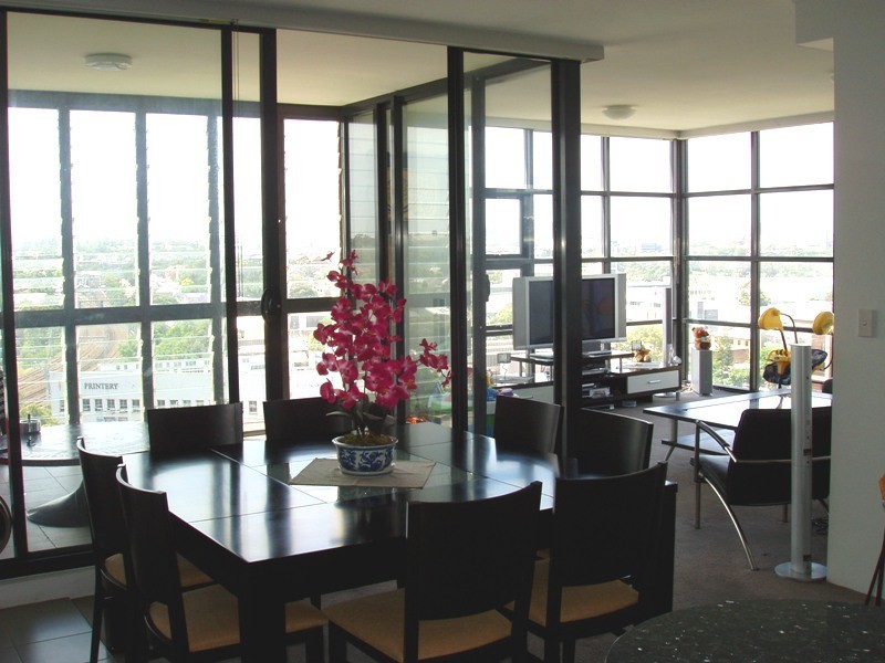 1001/221-229 Sydney Park Road, Erskineville NSW 2043