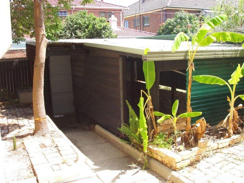 130a  Cavendish Lane, Stanmore NSW 2048