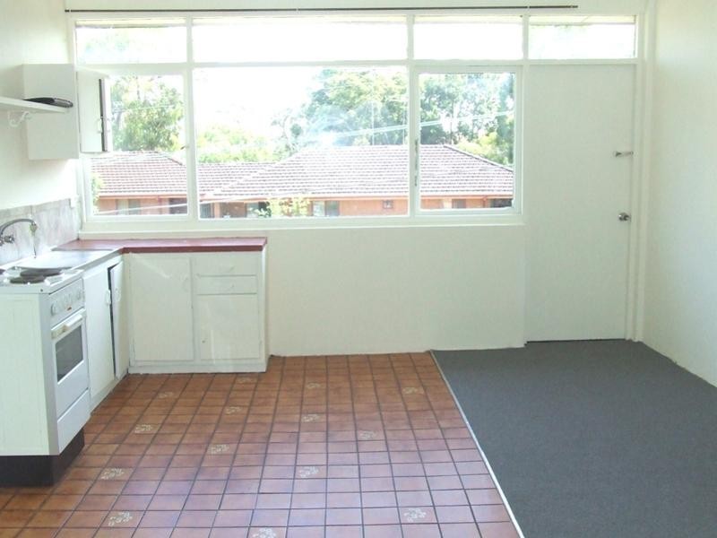 6/1  Council Street, Marrickville NSW 2204