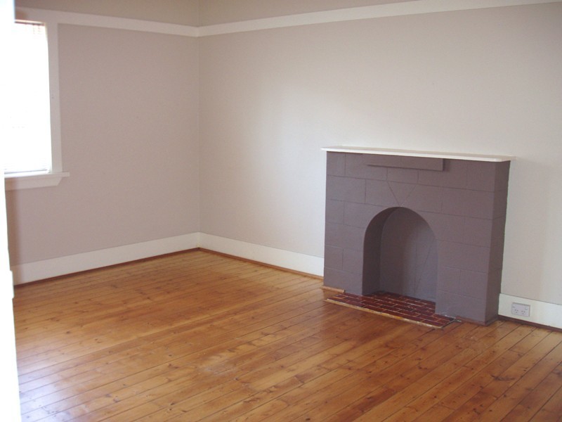 8 Hood Street, Earlwood NSW 2206