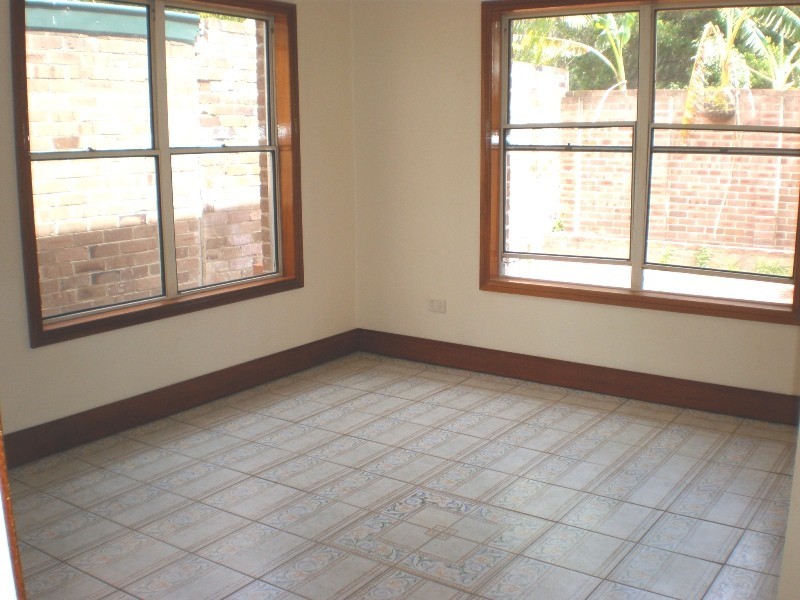 21 Way Street, Tempe NSW 2044