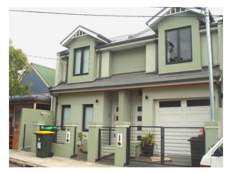 10a  Alfred Street, St Peters NSW 2044