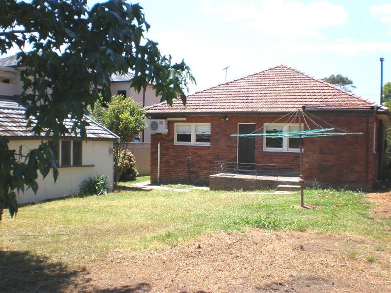 23  Berith Street, Kingsgrove NSW 2208