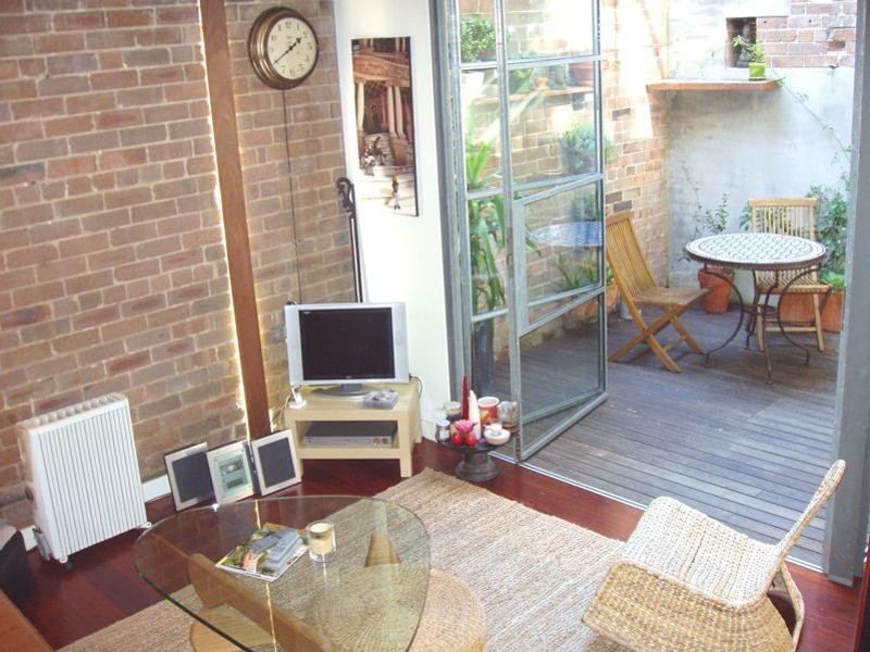 4/23-25  Egan Street, Newtown NSW 2042