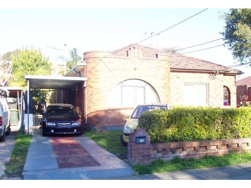 15  Edgbaston Road, Beverly Hills NSW 2209