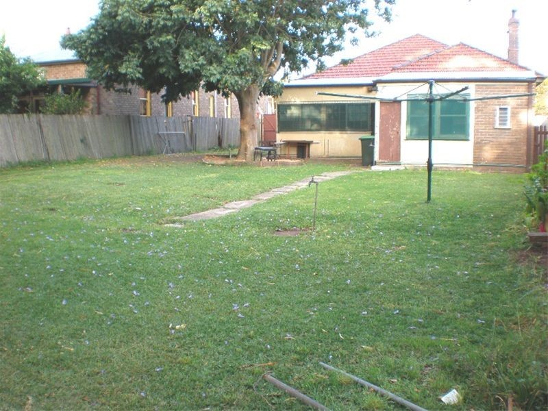24  Fairfowl Street, Dulwich Hill NSW 2203