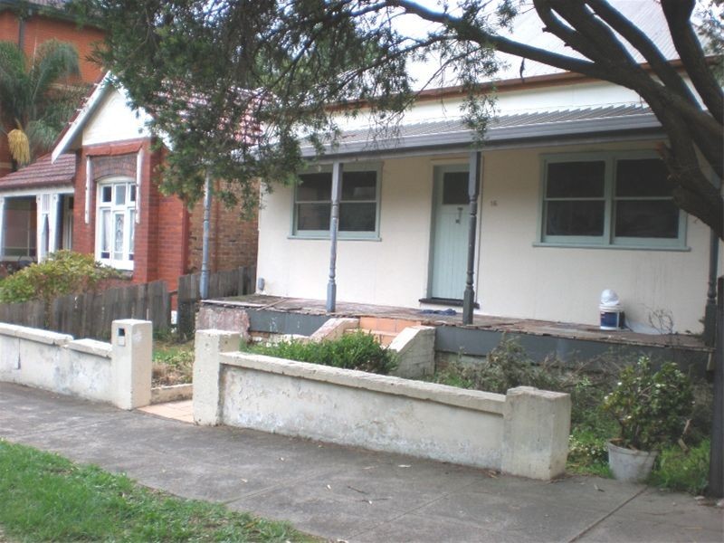 16 Myra Road, Dulwich Hill NSW 2203