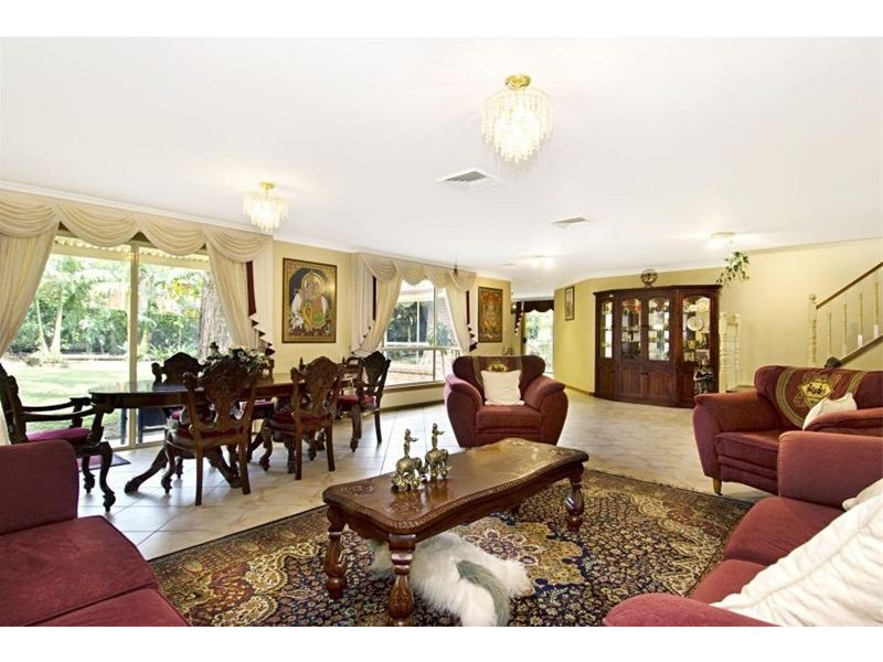 1a Killaloe Avenue, Pennant Hills NSW 2120