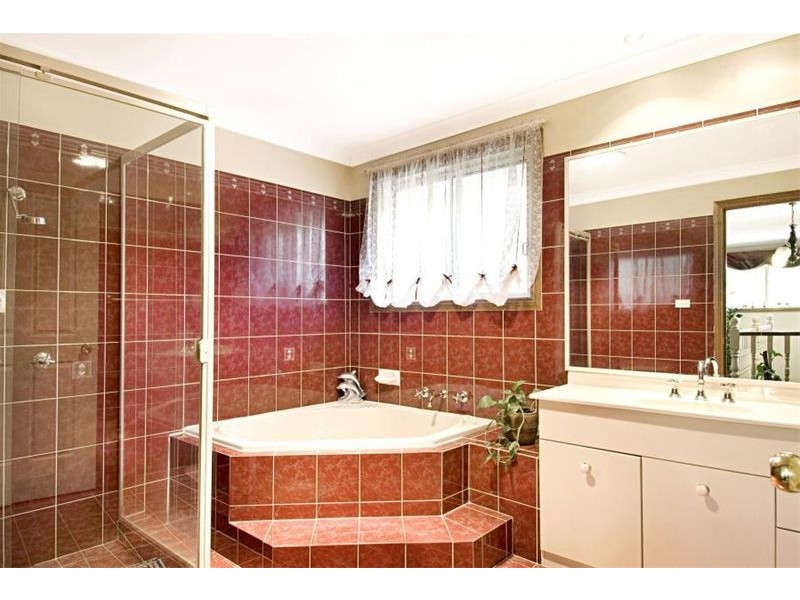 1a Killaloe Avenue, Pennant Hills NSW 2120