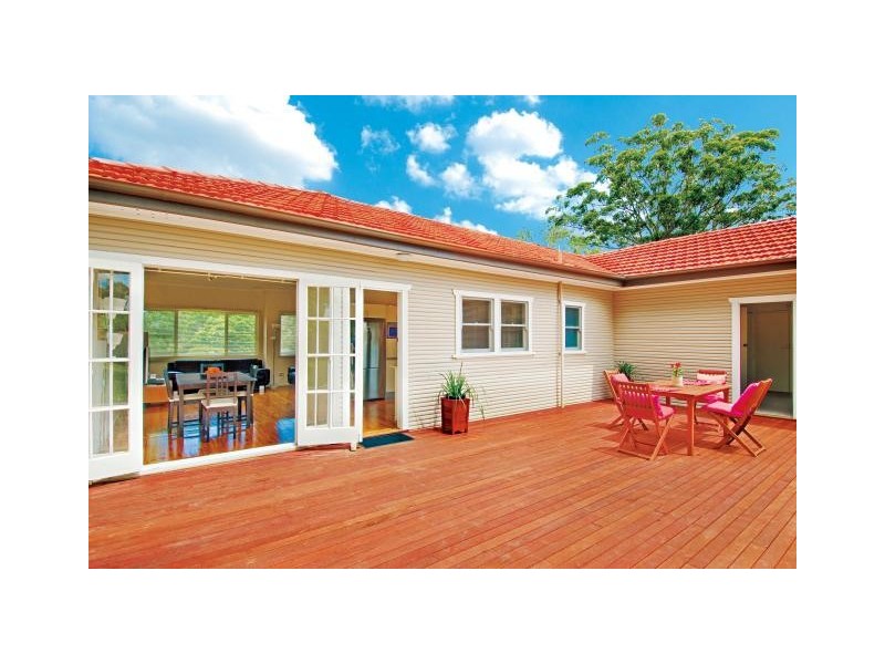 2 Janet Avenue, Thornleigh NSW 2120