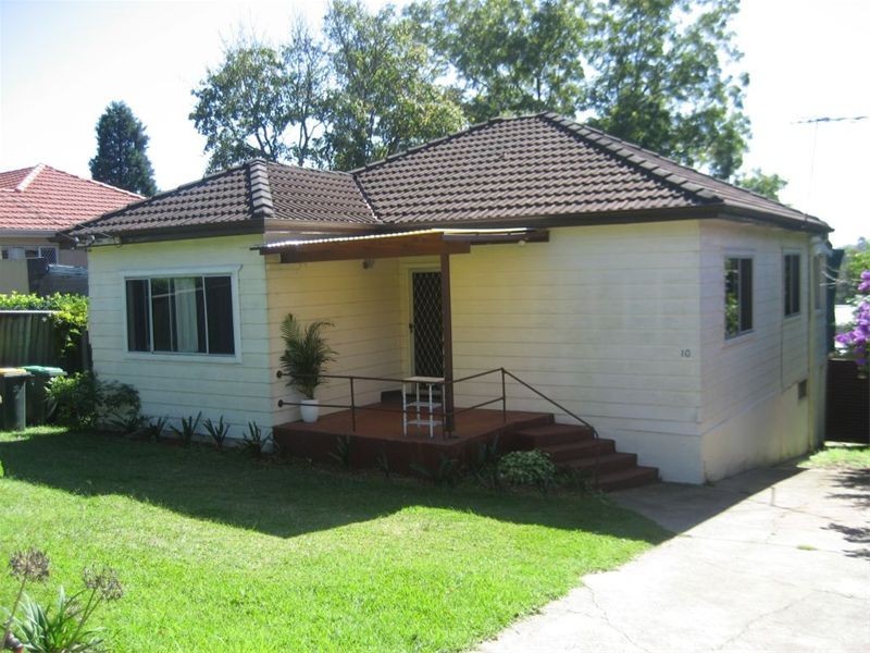 10 DUFFY AVENUE, Thornleigh NSW 2120