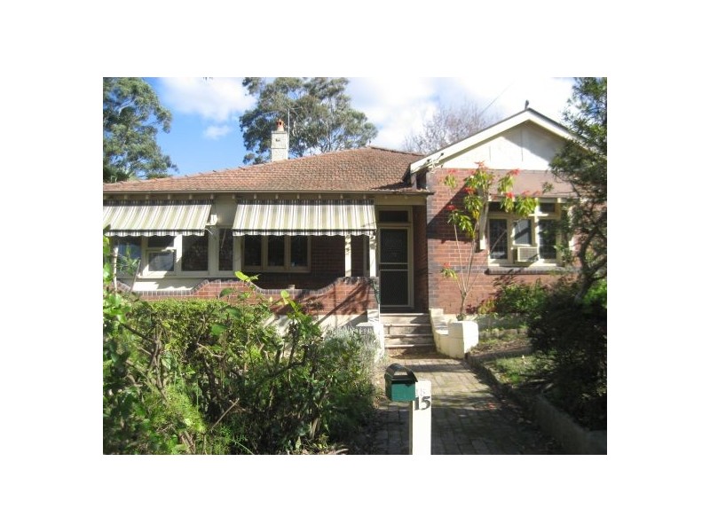 15  HILLCREST ROAD, Pennant Hills NSW 2120
