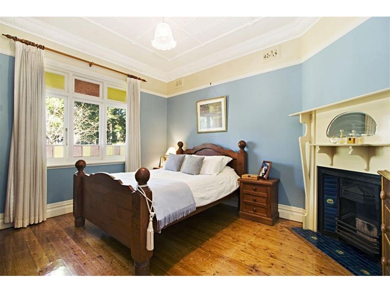 6 Warne Street, Pennant Hills NSW 2120