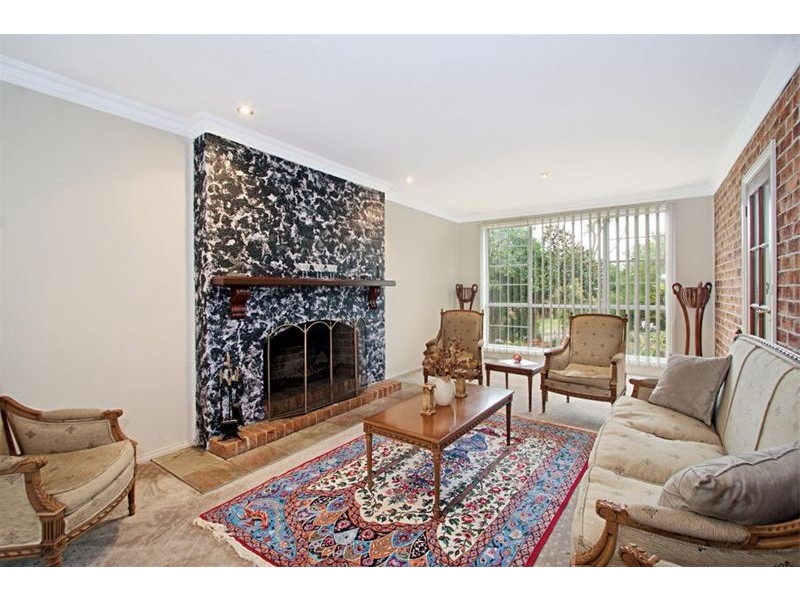 4 Cedarwood Drive, Cherrybrook NSW 2126