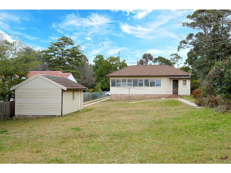 28  LAURENCE STREET, Pennant Hills NSW 2120