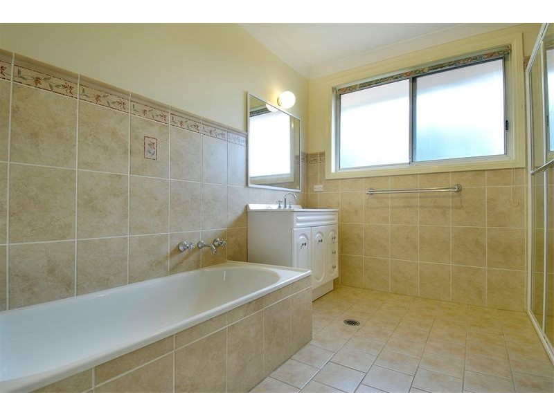 4 Cedarwood Drive, Cherrybrook NSW 2126