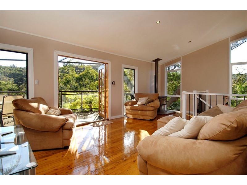 15  VALE ROAD, Thornleigh NSW 2120